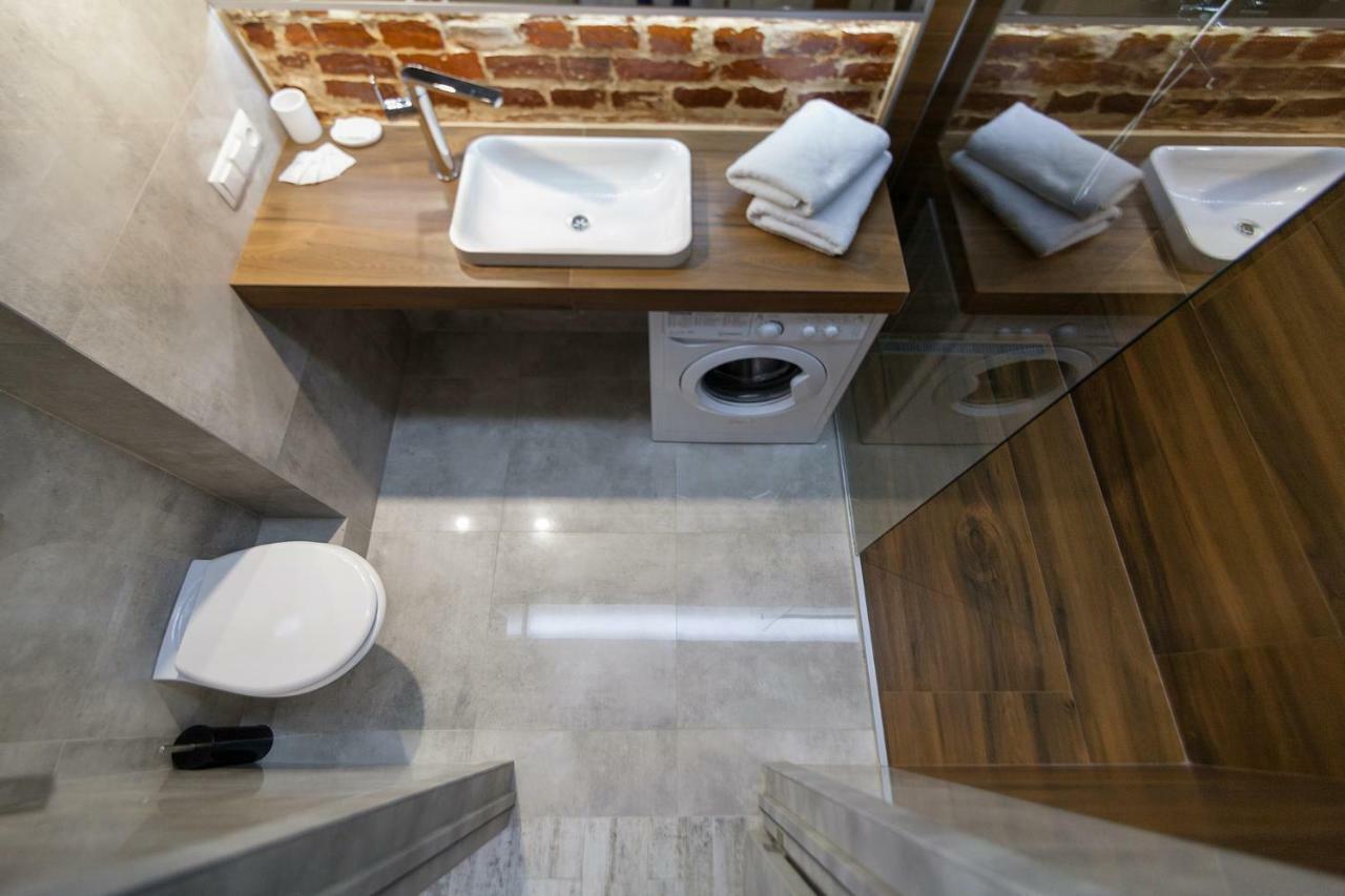 Leogrand Loft Apartments On Lychakivska 4 Lviv Luaran gambar
